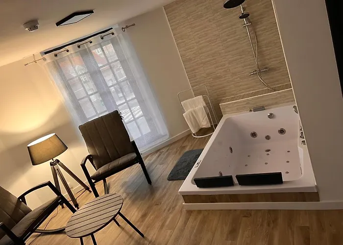 Hotel Magnifique Loft 35M2 Jacuzzi Rvb Night 1 Etablissement Ferme Definitivement Amiens