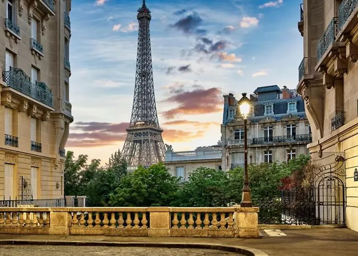 05 - Chambre Confort Au Calme Avec Tv Wifi Saint-Denis 