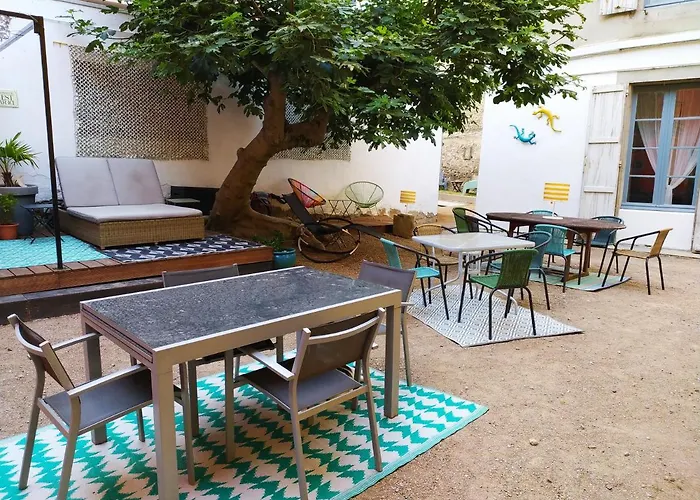 Le 9 De Cour, Chambre Caouette Carcassonne