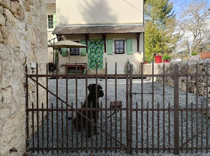 Hotel L Oustal à La Canourgue