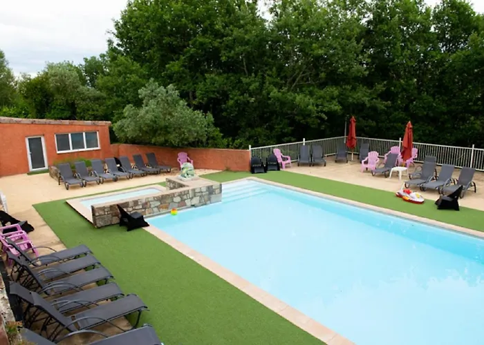 Le Mas de la Grenouillère Joyeuse avec Piscine