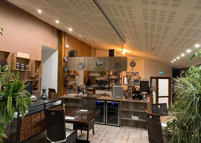 Hôtels à La Chaux Neuve