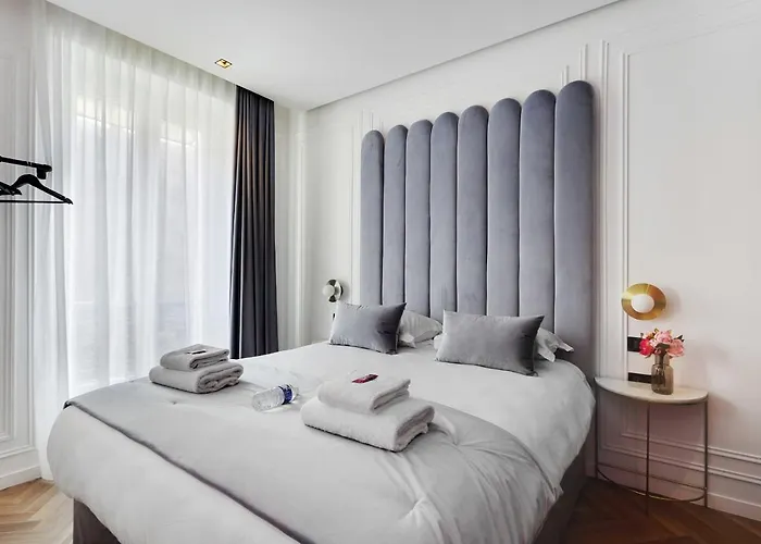 Charming Private Room - 2P - Les Halles Paris
