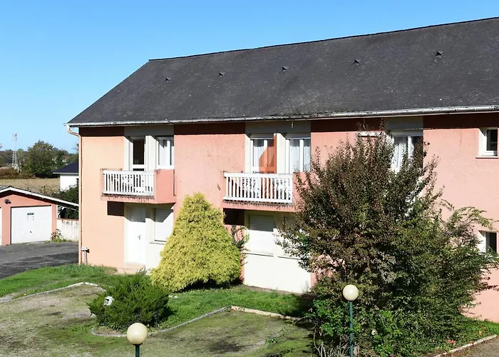 Logis Hotel & Restaurant Des Pyrenees Ousse