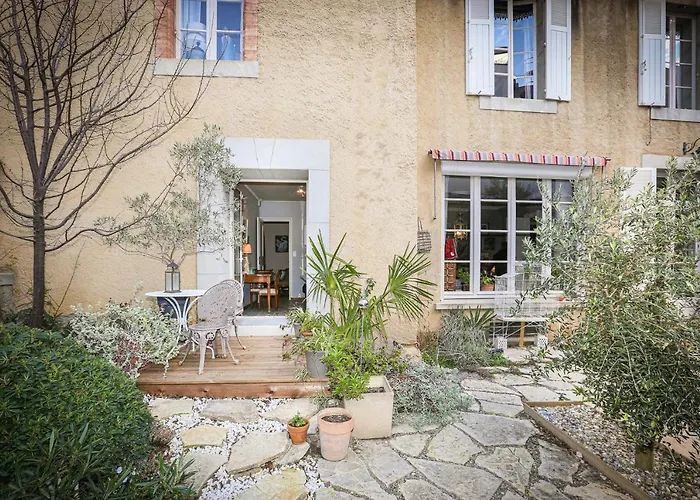 Carcassonne Bed And Breakfast Du Palais