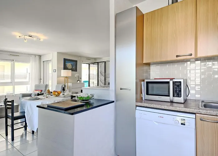 Apartment Mariza By Interhome La Baule-Escoublac