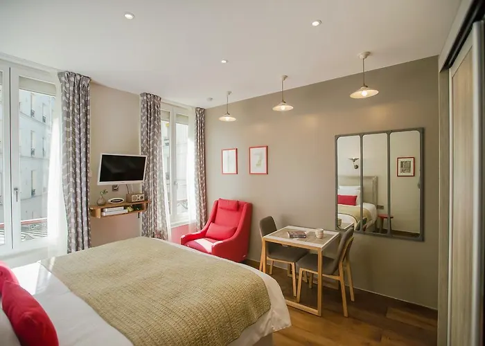 My Open Paris Bed and Breakfast