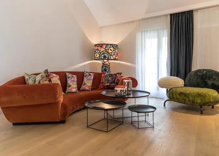 Hoteles de cinco estrellas en Burdeos 