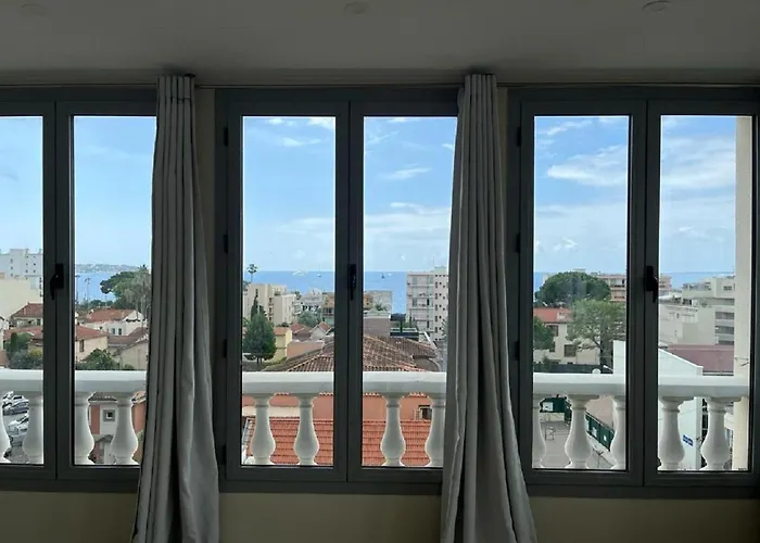 Urban Riviera Juan-Les-Pins - Suite Executive