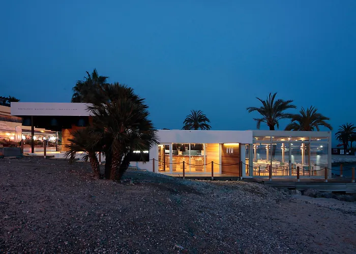 Hôtels à Saint-Laurent-du-Var