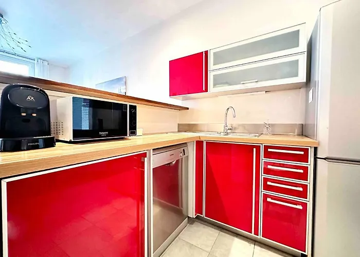 Room In Apartment - Facing The Parc Tete D Or Lyon 6