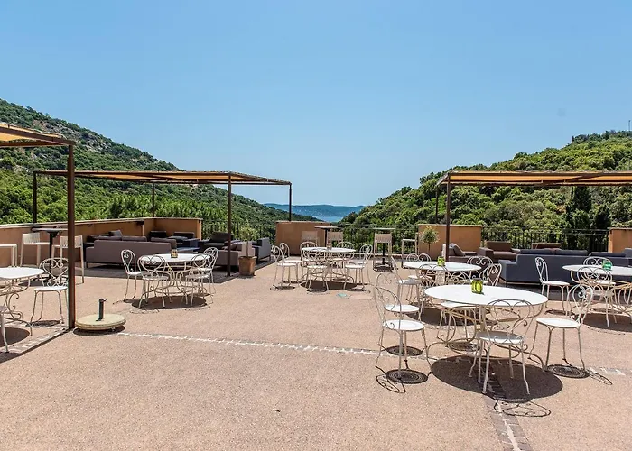 Le Plan-de-la-Tour Hotels