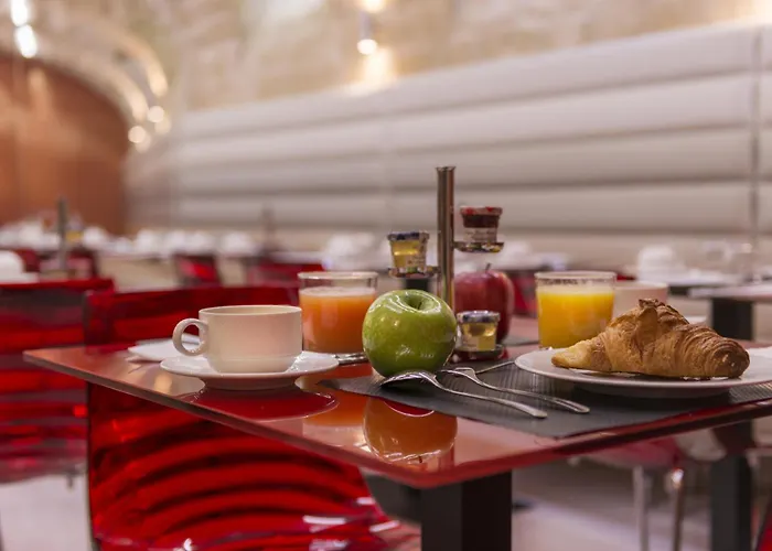 Le Bon Hotel Neuilly-sur-Seine