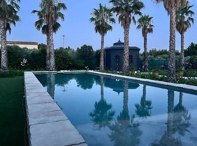 Blue Palm Provence Villa & Suites Aix-en-Provence