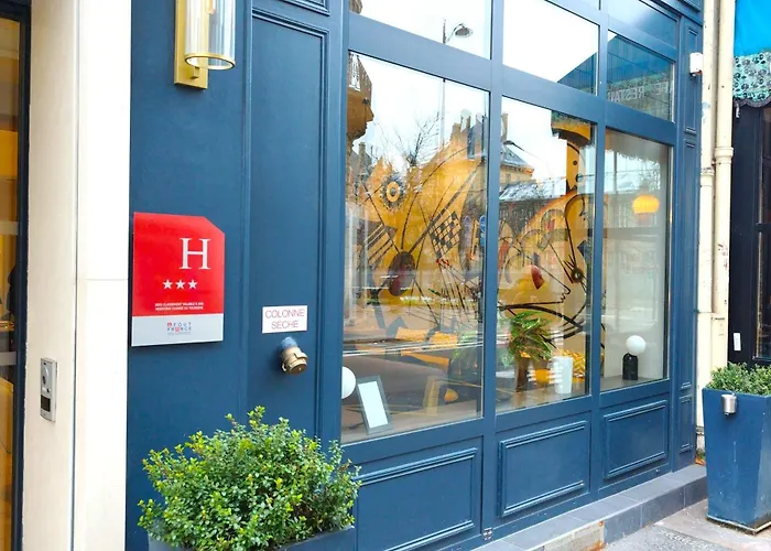 Avia Hotel Saphir Montparnasse París