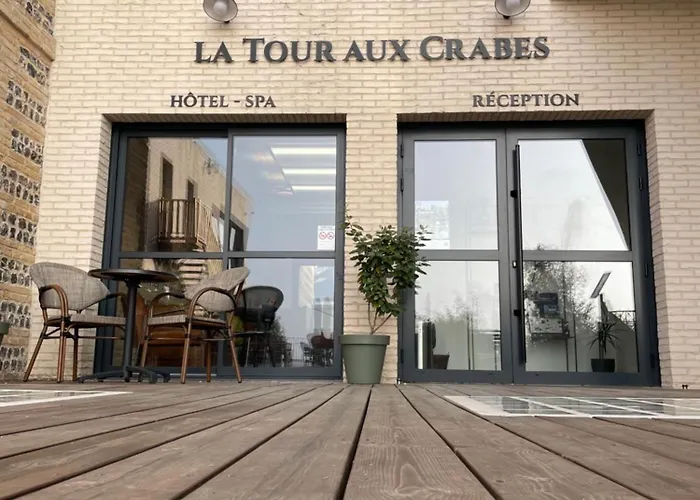 La Tour Aux Crabes Pres De La Plage Dieppe