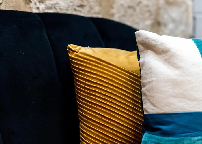 Hotel Lilas Blanc Paris