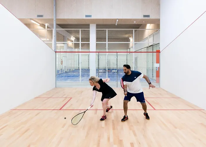 Ucpa Sport Station Hostel Paris