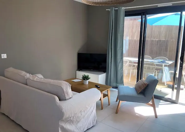 Gîtes de Lauvergnac - Maisons 2 Ch, 2 SdB La Turballe avec Piscine