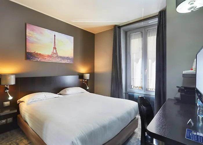 Logis Hotel Jardin De Villiers París