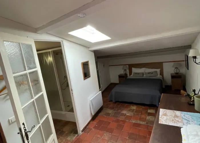 Chambres d' hôtes l'Escalo à Moutiers-Ste-Marie  Moustiers-Sainte-Marie