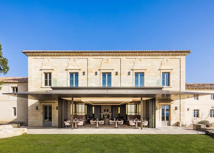 Les Clefs De Troplong Mondot Saint-Émilion