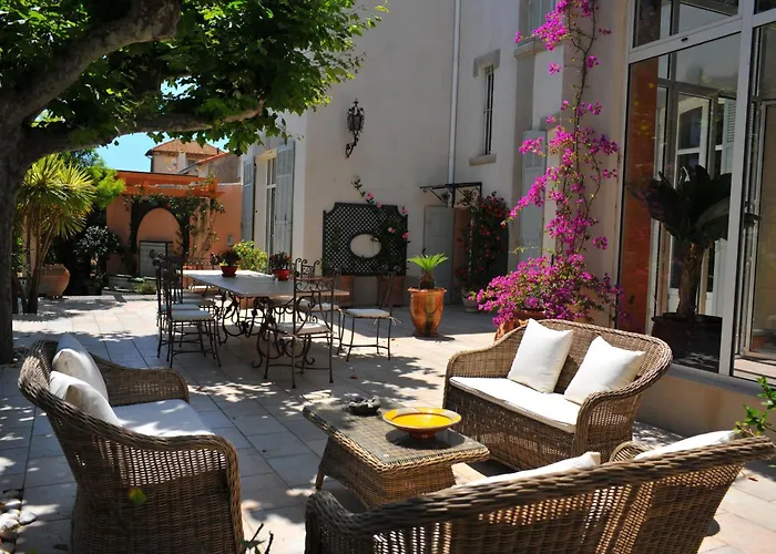 Villa Valflor Chambres D'Hotes Et Appartements Marseilles