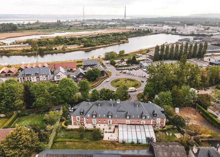 Honfleur Cheap 3 Star Hotels