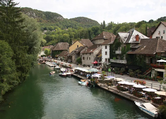 Hôtels à Chanaz