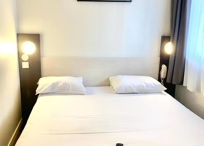 Brit Hotel Lyon Nord Dardilly