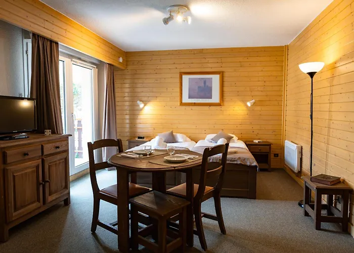 Brides-les-Bains Hotels