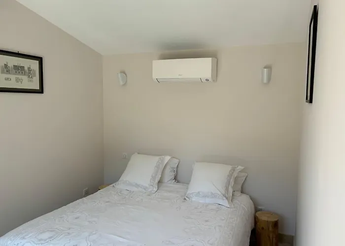 Le Mas Des Pignes -Adults Only Aix-en-Provence