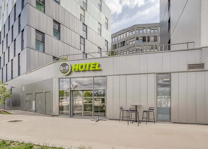 B&B Hotel Bordeaux Centre Gare Saint-Jean