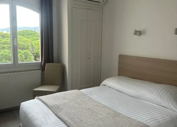 Hotel Beau Rivage Le Lavandou