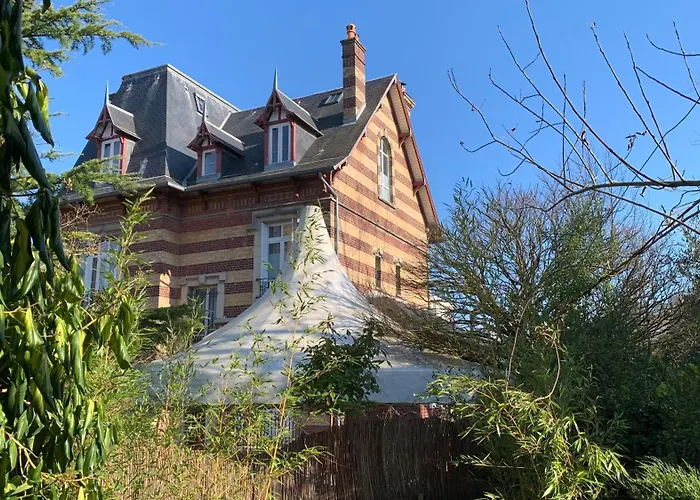 Hotel Les Jardins Carnot à Compiègne