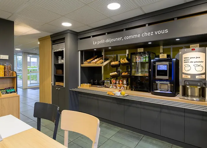 B&B Hotel Creil Chantilly
