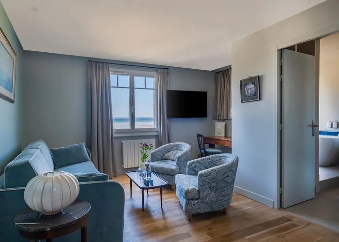 Hôtel de la Plage Plonévez-Porzay