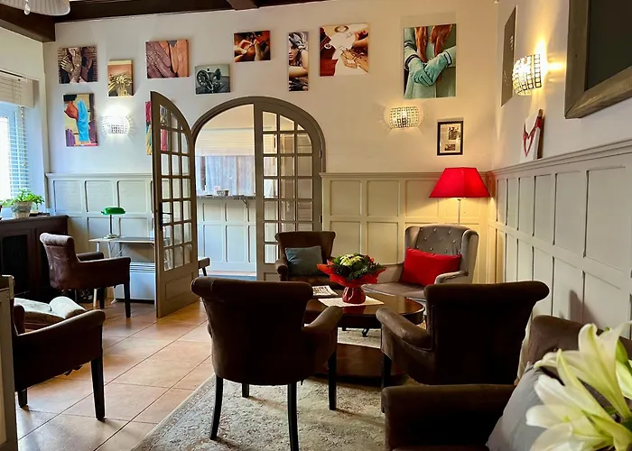 Logis Hotel Des Causses Millau