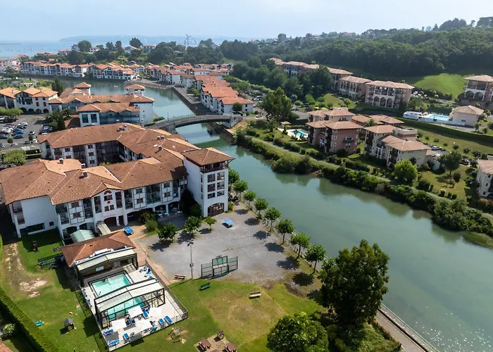 Hotel VVF Urrugne Saint-Jean-de-Luz Côte Basque