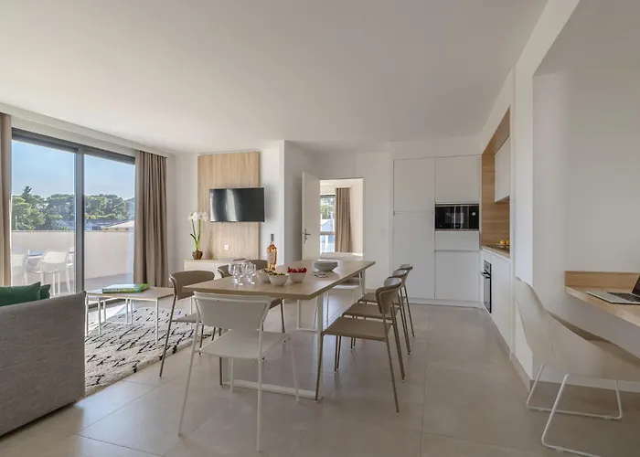Lagrange Apart'Hotel Antibes Olympie