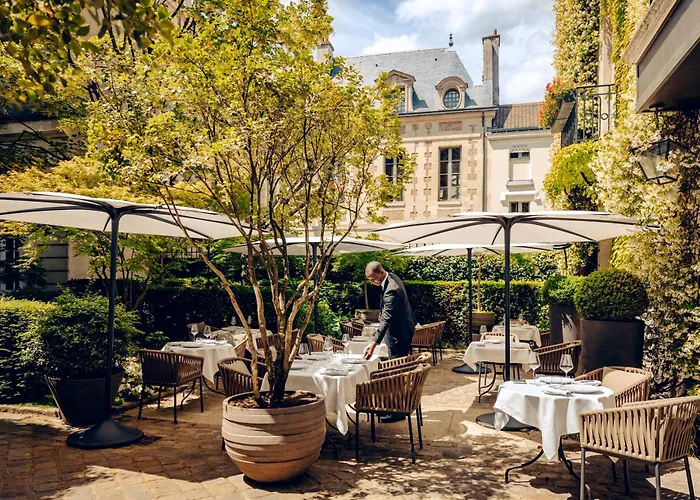 Le Pavillon De La Reine & Spa, Place Des Vosges Paris 5 estrelas