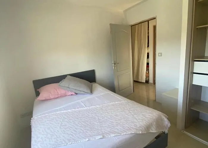 La Maison des coeurs Vacqueyras avec Piscine
