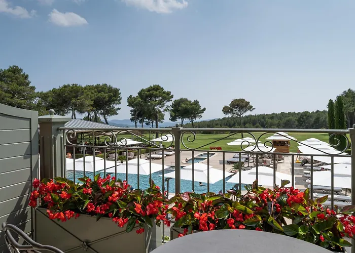 Hotels in Le Castellet (Var)