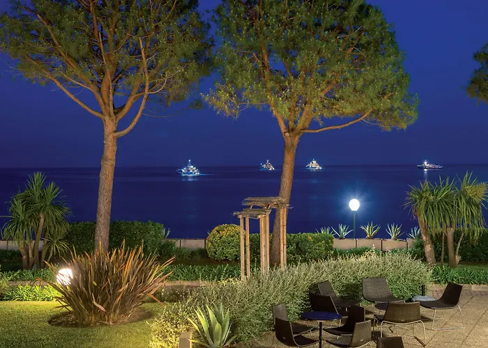 Hotel Vacances Bleues Delcloy Saint-Jean-Cap-Ferrat