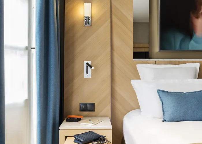 Hotel Louvre Saint-Honore Paris