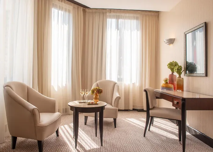 Les Jardins Du Marais Hotel Paris