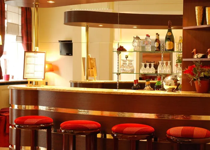 Hotel Relais Du Pre Paris