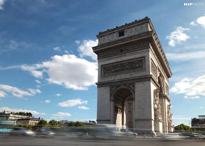 Balmoral Champs Elysees Paris
