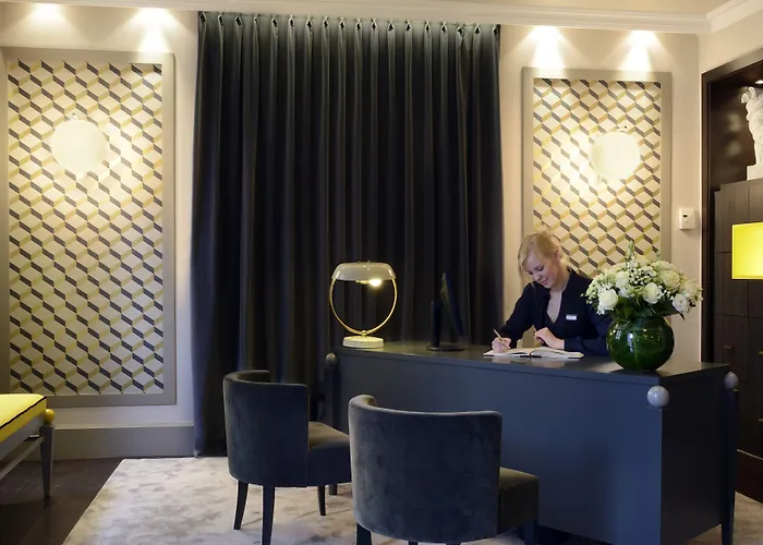Hotel Le Marquis By Inwood Hotels Paris