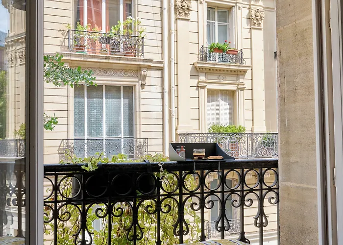 Hotel Beausejour Ranelagh Paris